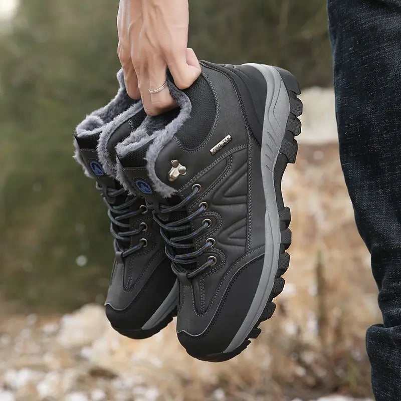 Nouvelles chaussures de sport d'hiver pour hommes, chaussures d'extérieur avec isolation en peluche, chaussures en coton, chaussures de randonnée légères, chaussures de randonnée surdimensionnées